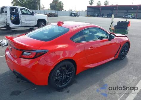 2025 Toyota Gr86 Premium z USA, uszkodzony, nr VIN JF1ZNBE14S9757204